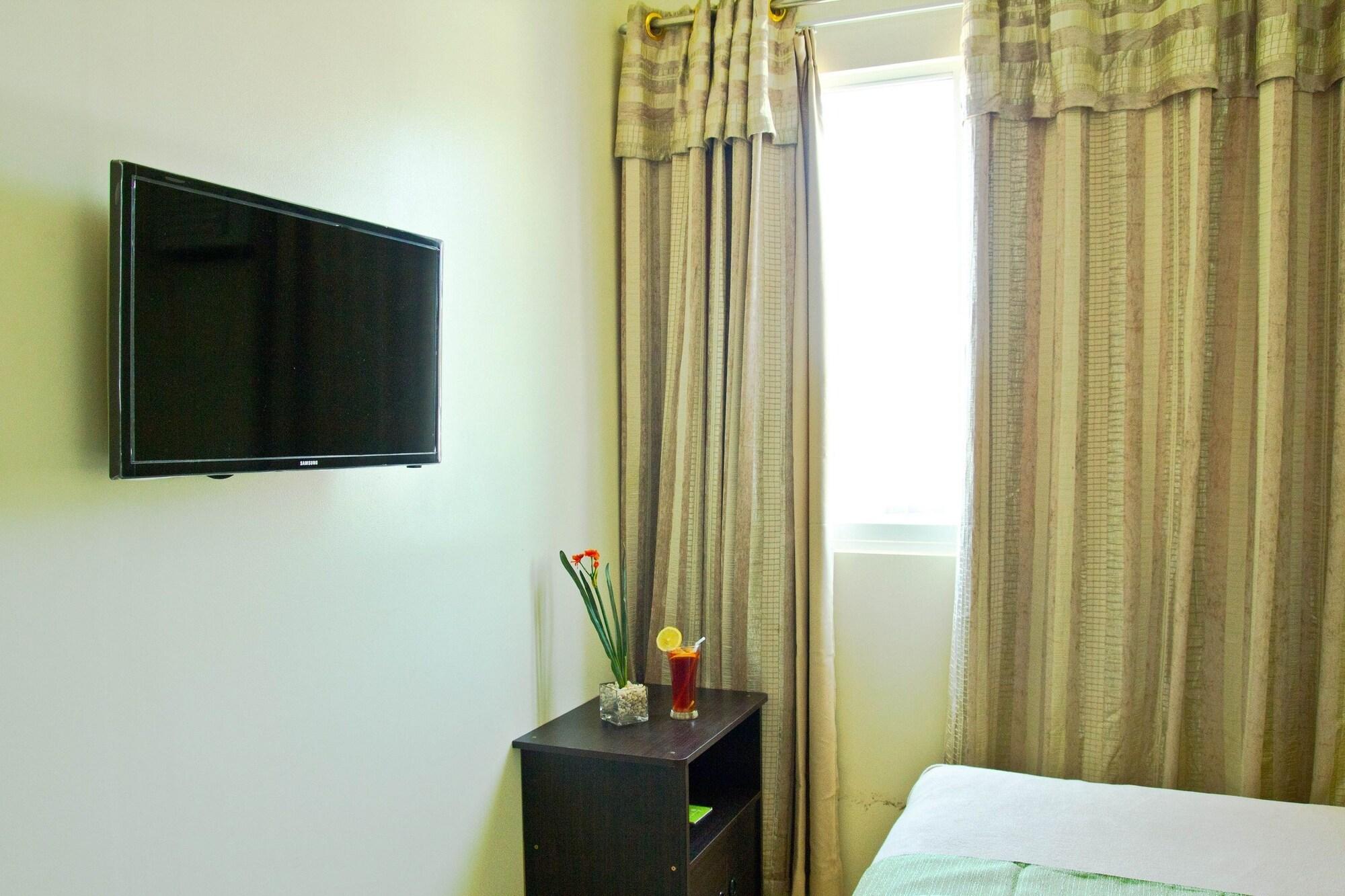 Canberry Hotel Cebu Dış mekan fotoğraf